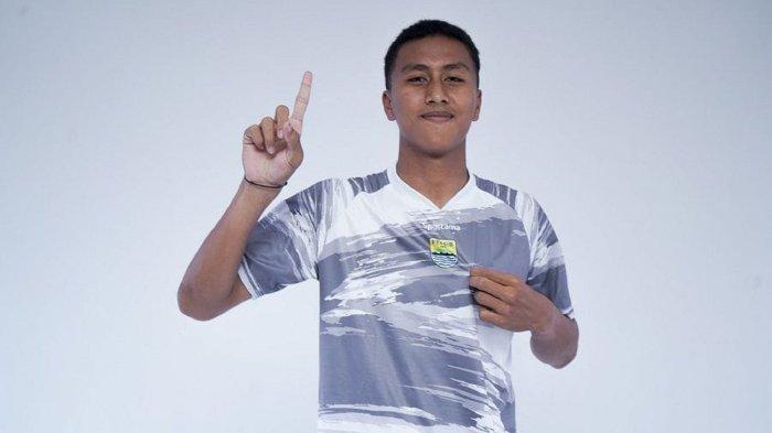 Fitrah Maulana Termotivasi oleh Teja Paku Alam, Siap Jadi Pemain Kunci Persib Bandung