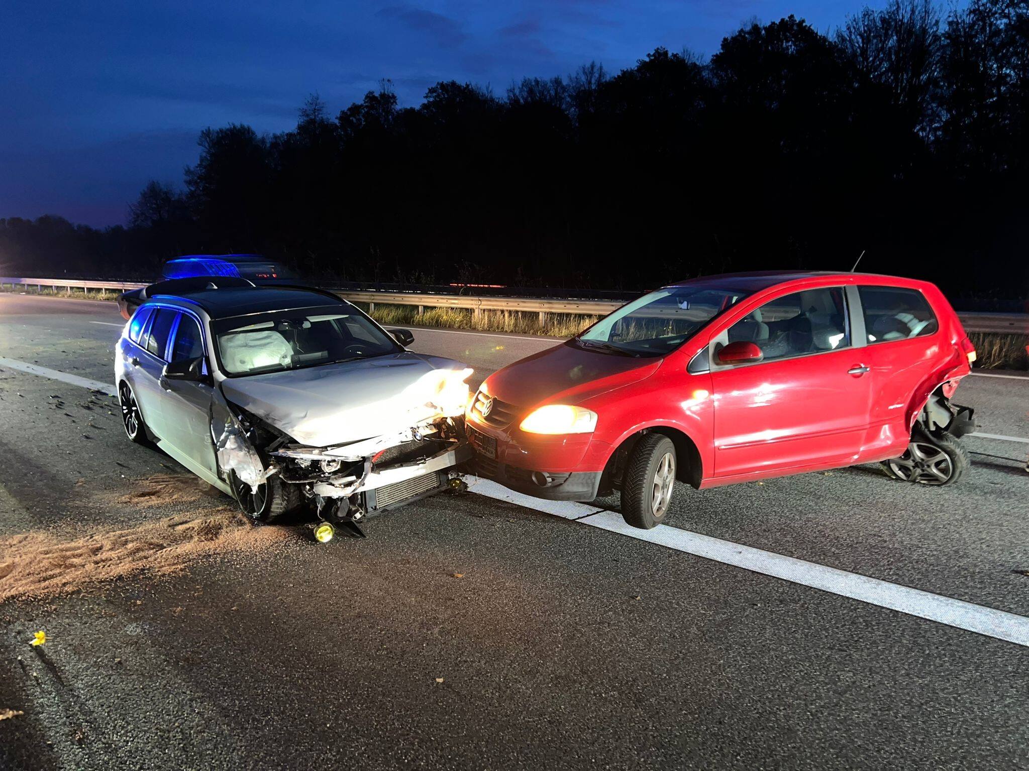 Unfall auf A215 bei Bordesholm: Zwei Personen leicht verletzt