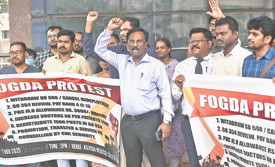 Government doctors protest redeployment of staff in Tamil Nadu medical ...