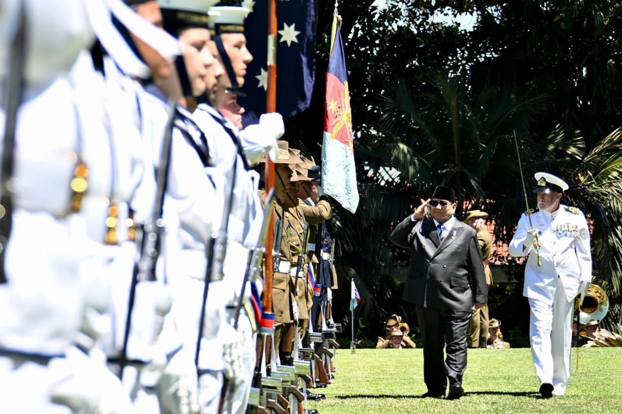 Tiba di Australia, Prabowo Dihormati dengan Upacara Kenegaraan dan 21 Tembakan Kehormatan