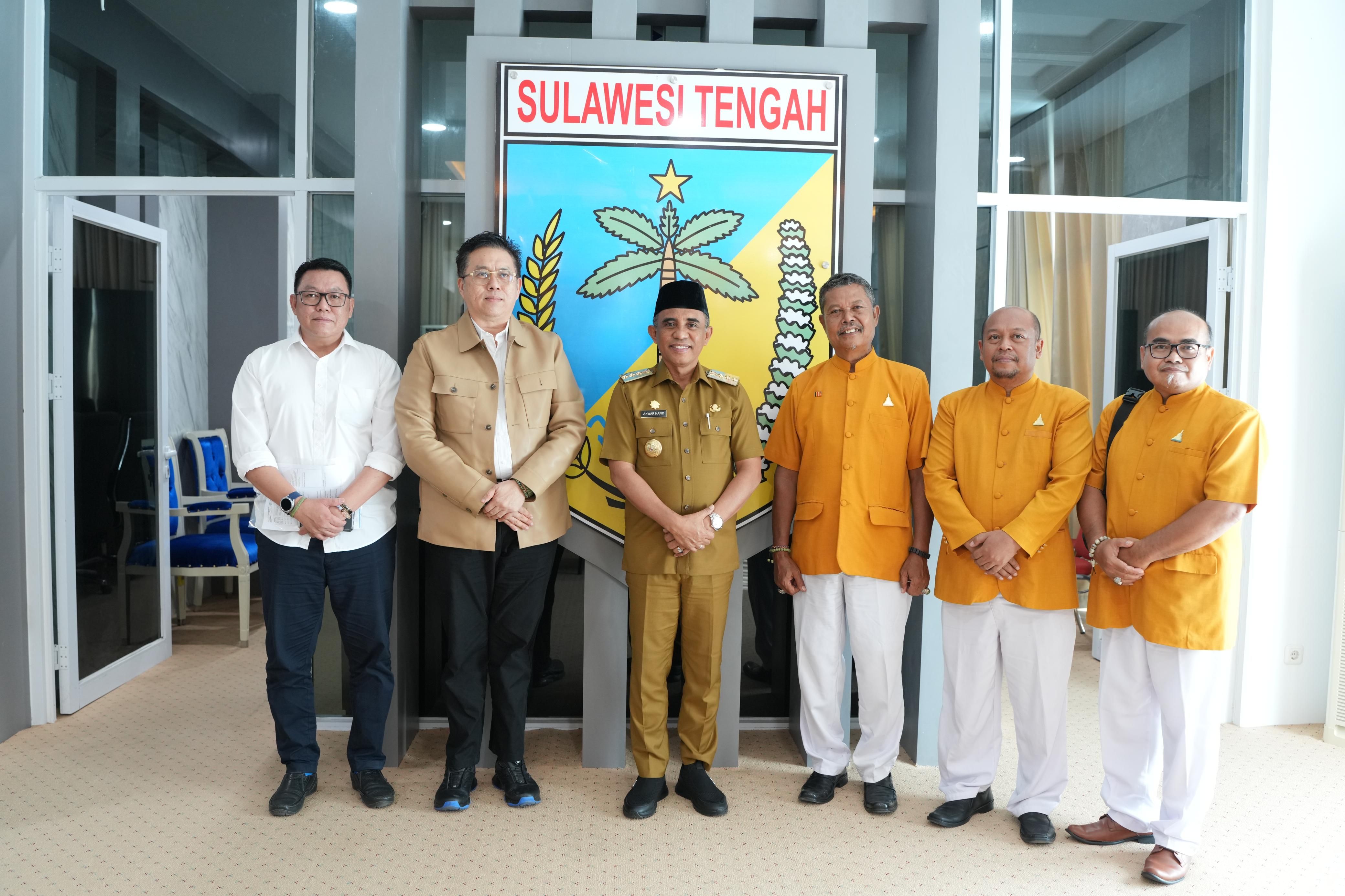 Gubernur Sulteng Sambut Audiensi Yayasan Karuna Dipa, Siap Dukung Rapimnas Umat Buddha Nasiona