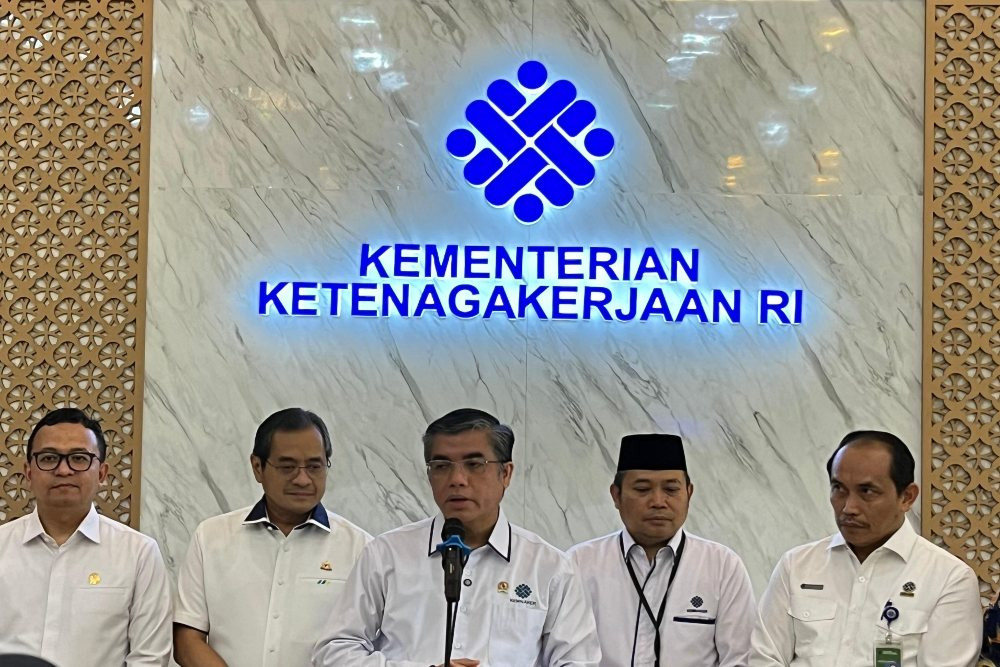 Menteri Tenaga Kerja Tekankan Formula UMP 2026 Masih Dalam Pembahasan