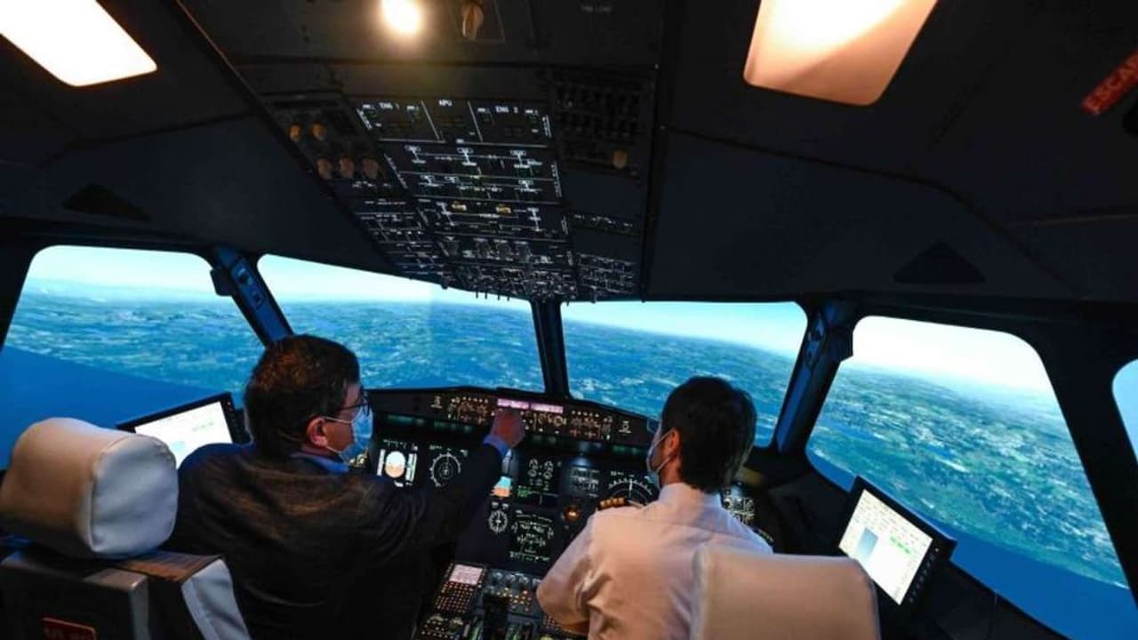 Flight Simulator Maker CAE's Stock Rallies On Strong Q2 Beat As Pilot ...