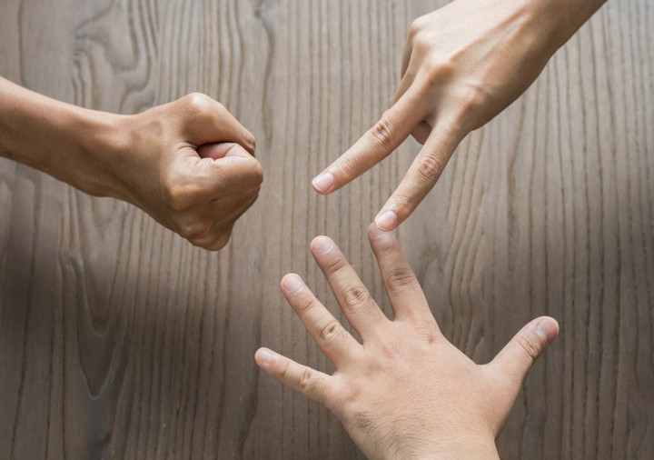 Cara Cerdas Menang Suit Jepang Batu Gunting Kertas Dari Ahli