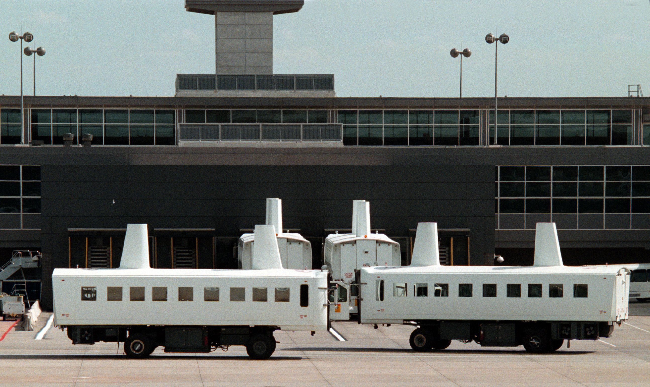 Trump vows to overhaul Dulles. An early target: its people movers