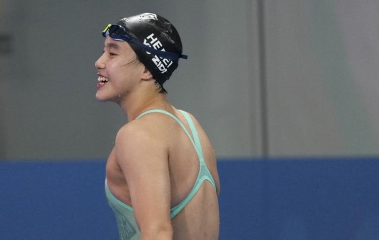 Natation. À seulement 13 ans, la Chinoise Yu Zidi bat le record d’Asie ...