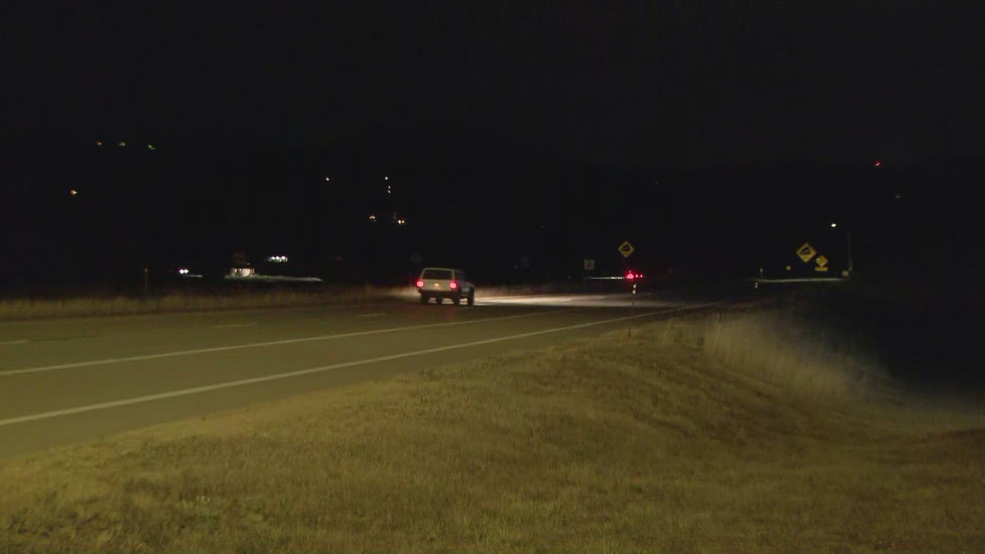Deputies investigate possible road rage shooting on Highway 285