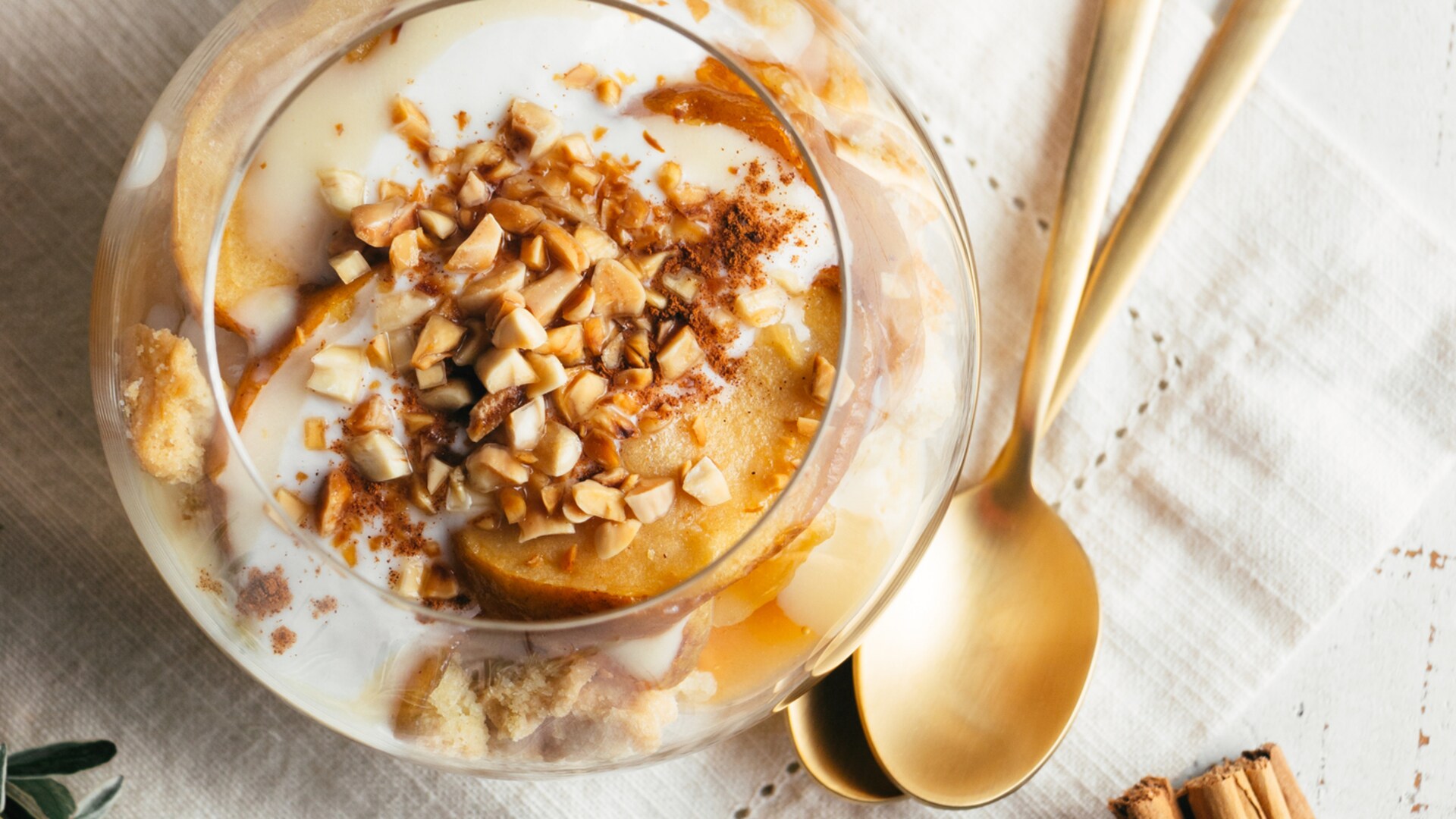 Gesundes Dessert: Omega-3-Pudding mit Apfel und Zimt