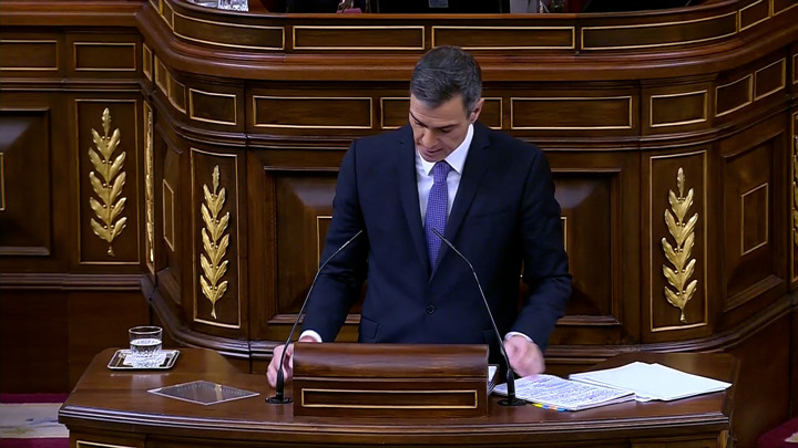 Sánchez dice que Abascal habla de corrupción porque "la conoce muy bien ...