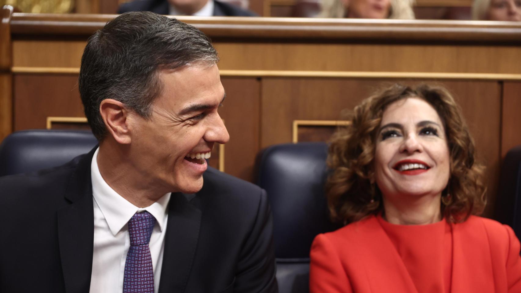 Hacienda convoca a las CCAA el lunes para tratar la senda de ...