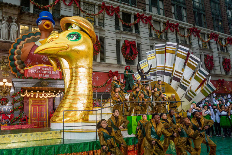 nbc-s-thanksgiving-live-event-schedule-2025-see-the-lineup-of-shows