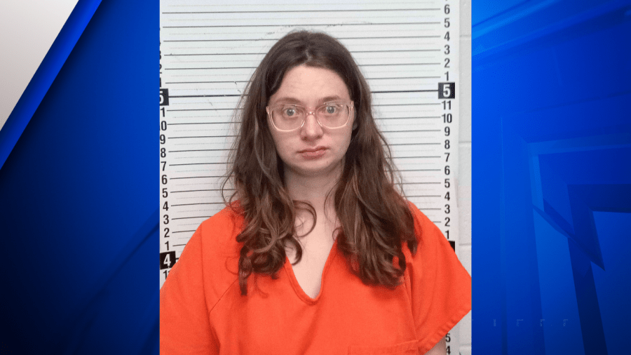 Wayne County mother accused of abusing her kids