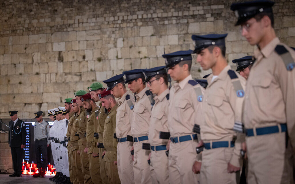 IDF facing major internal crisis as thousands of servicemen seek early ...