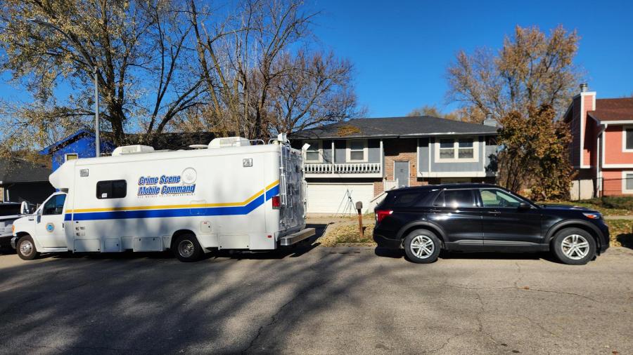 Death investigation underway in Des Moines after south side shooting