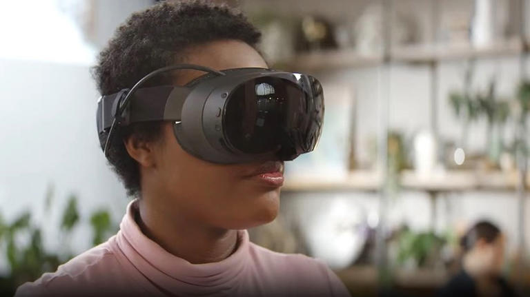 Steam's New VR Headset Might Fix One Of VR's Biggest Problems