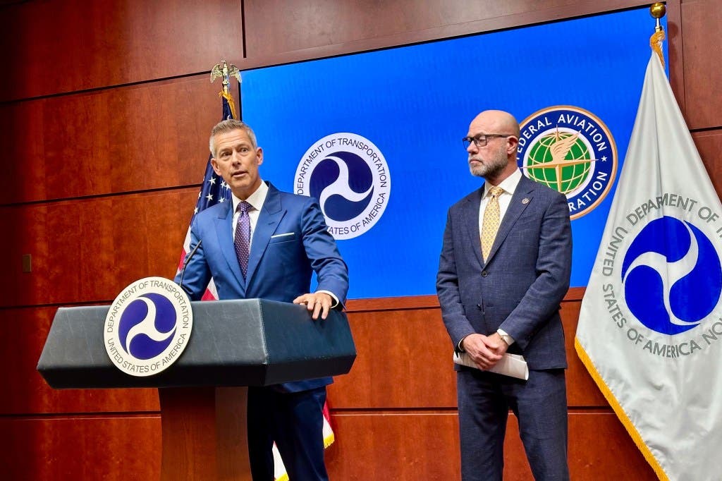 US air travel update: FAA issues new emergency order on flight restrictions