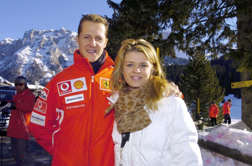 Michael Schumacher: Corinna, người vợ của anh từ năm 1995, là ai, người đã khiến anh phải im lặng?