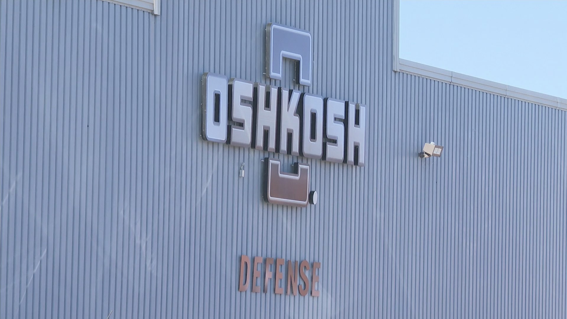 Oshkosh Defense To Cut 160 Jobs By Early 2026 Amid Changing Business Needs