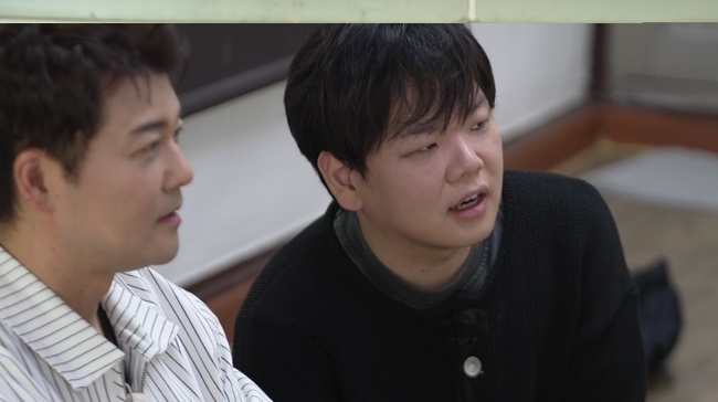 금새록, 부국제 뒤집은 파격 드레스 비화 고백 “난 멋있다고 생각”(전현무계획)