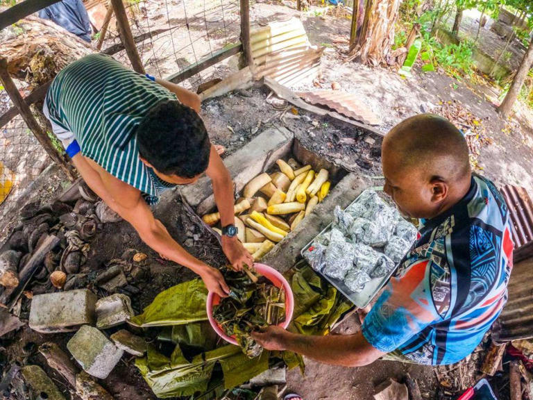 What to Eat in Tonga: Traditional Dishes, Grocery Stores & Resort Meals