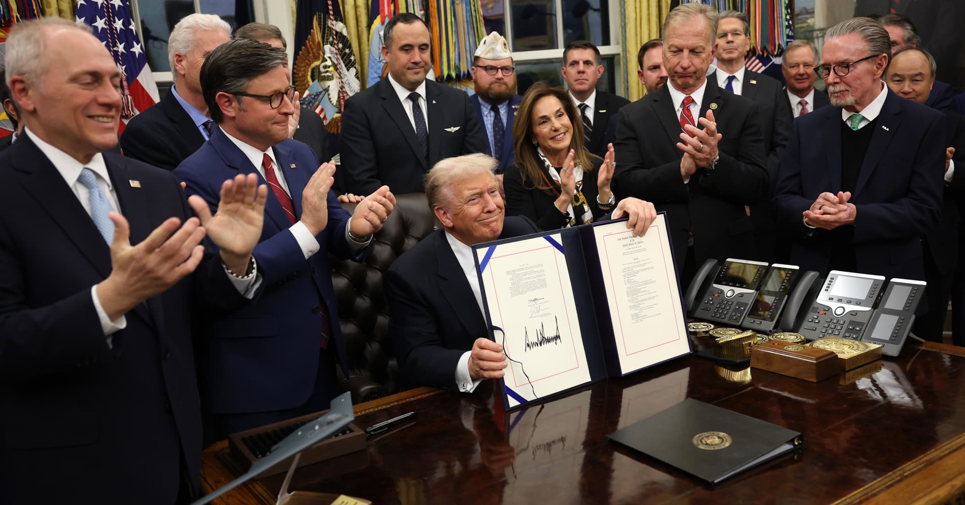 Trump signs funding bill, ends government shutdown