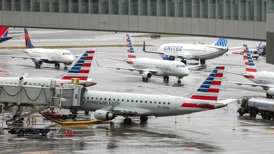 US government shutdown ends: Will flights normalize by Thanksgiving ...