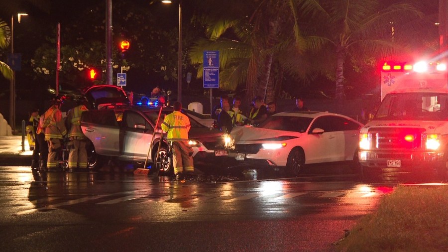 Multiple injured in ‘T-bone’ accident in Ala Moana