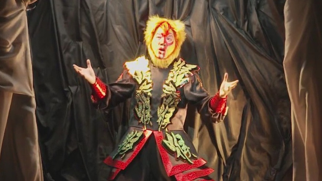 Sneak peak before the world premiere of The Monkey King Opera in San ...
