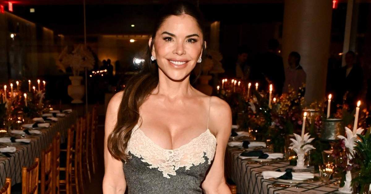 Lauren Sanchez Bezos Dons Lacy Minidress With 10K Dior Bag