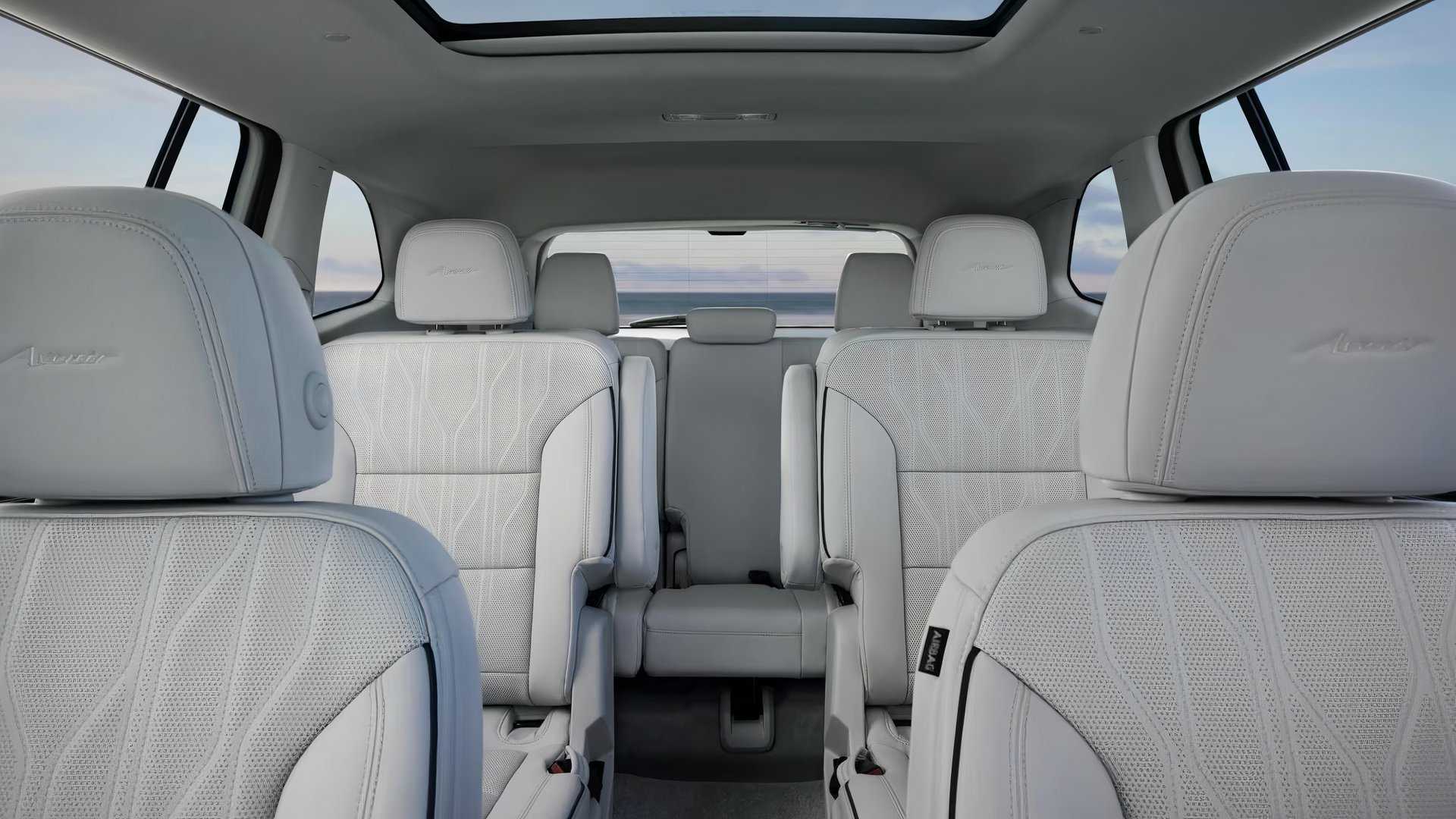 Interior shot of a 2025 Buick Enclave Avenir