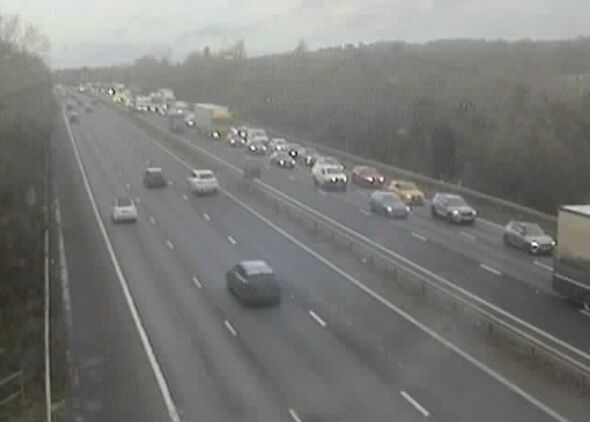 M20 traffic: Major motorway closed after horror crash between car and van