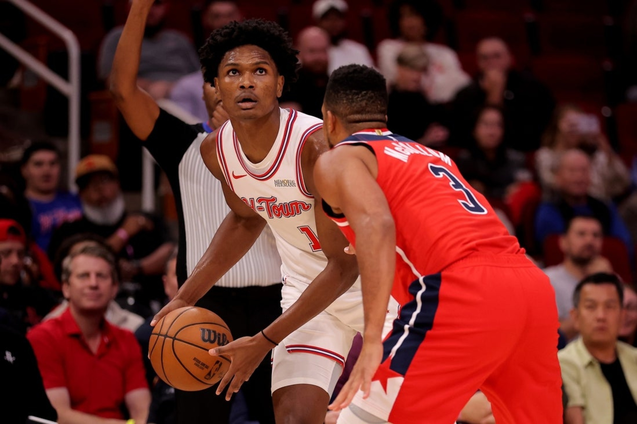 Rockets' first-half outburst extends Wizards' skid to 11