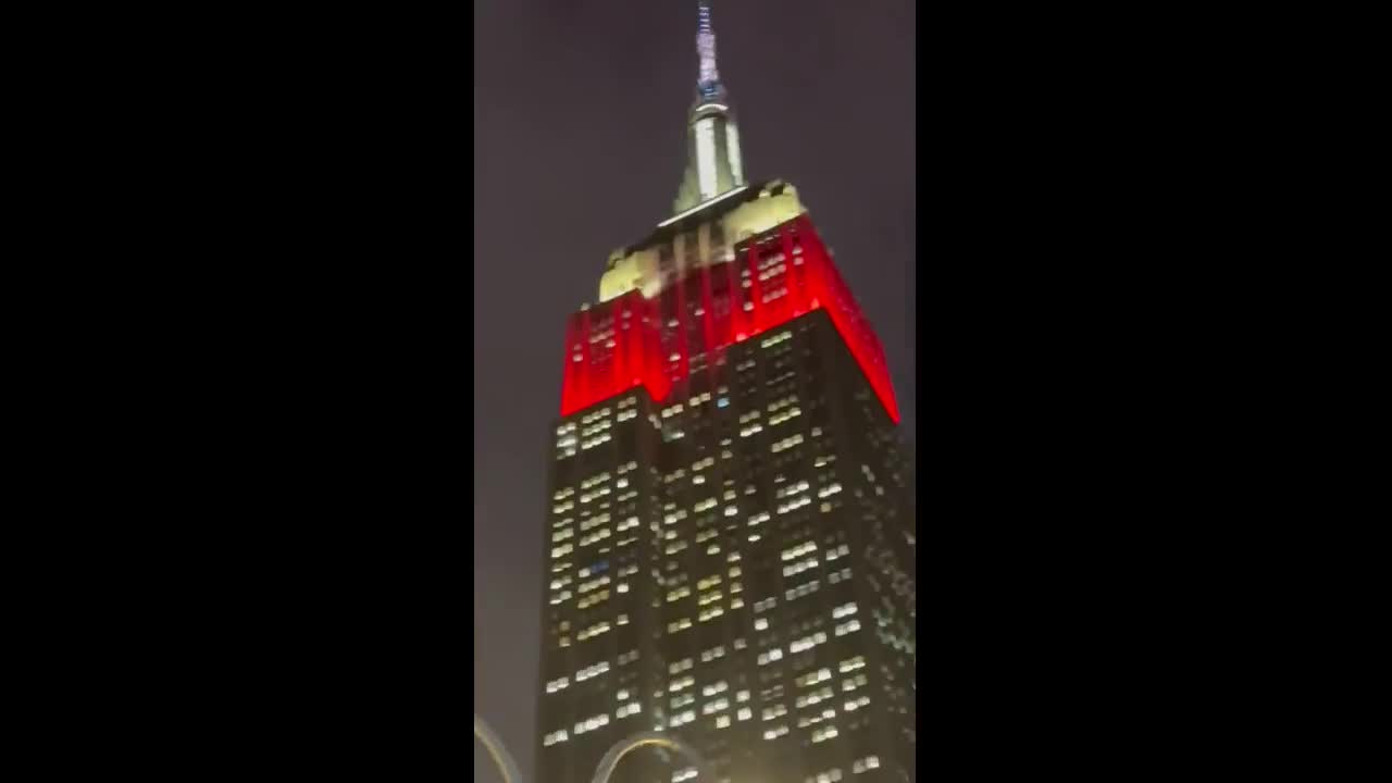 Empire State Building illuminated in Polish colors for Independence Day ...