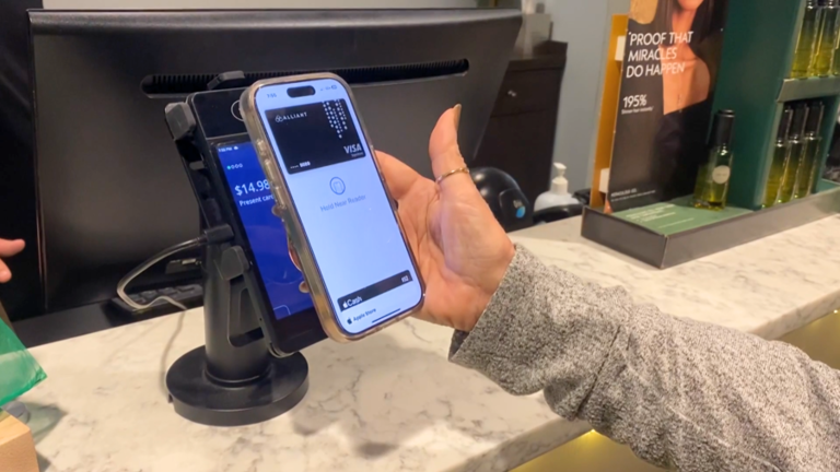 ‘Ghost tapping’ scam targets tap-to-pay technology