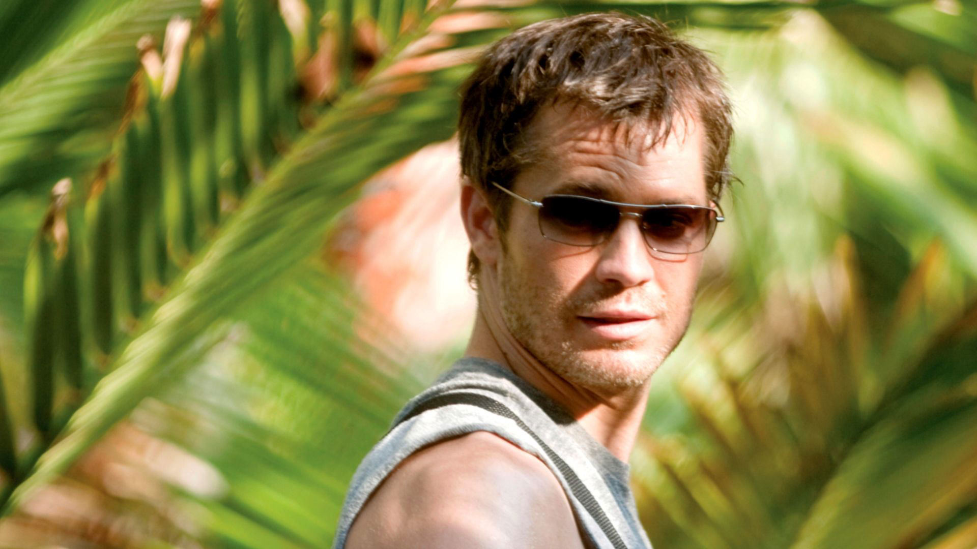 where does timothy olyphant live now - Ilustrasi 2