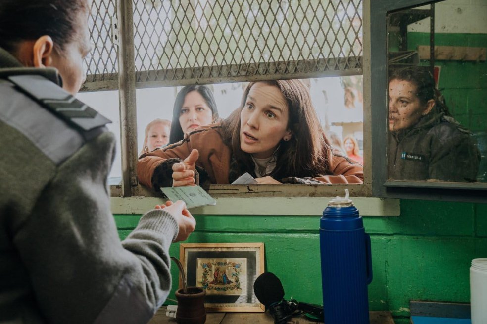 The 10 most-watched Netflix movies right now as new horror racks up ...