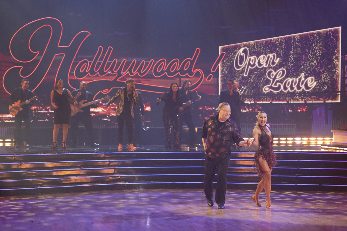 Andy Richter’s Emotional Plea to 'DWTS' Fans After 'Most Satisfying ...