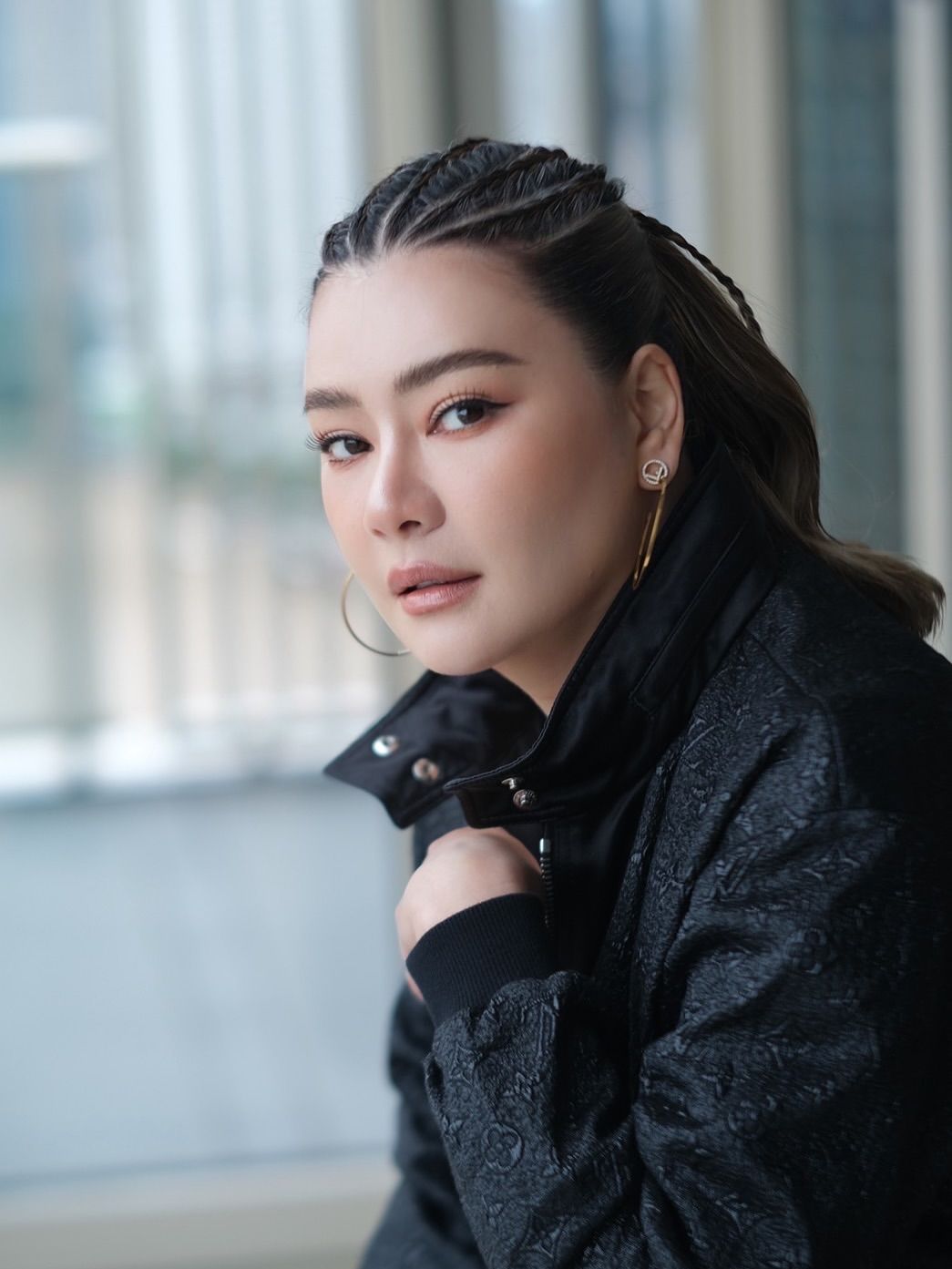 โอ๋ ภัคจีรา เปิดภาพล่าสุดหลังศัลยกรรมจมูกที่เกาหลี ดูสวยพุ่งแถมหน้าเด็กลง