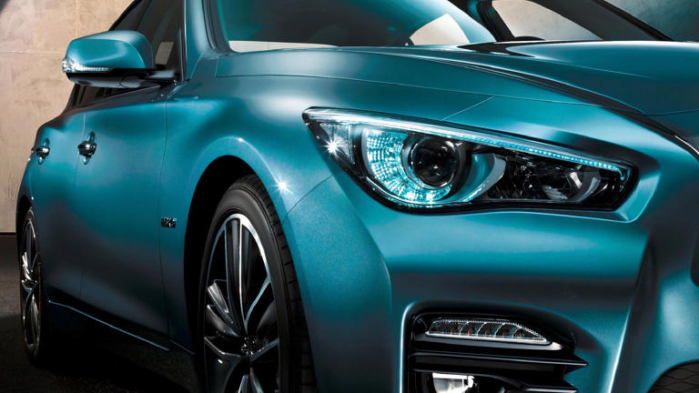 Future cars: The RWD Infiniti sports sedan is saving the manual