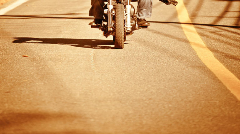 5 Motorcycle Etiquette Rules That Separate Newbies From Pros