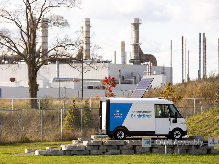 Union threatens to seize Cami auto plant if GM removes machinery