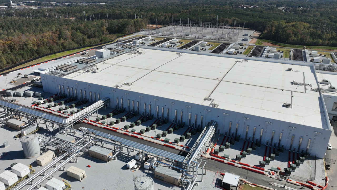 Microsoft’s AI Super Factory explained: The mega data center for the ...