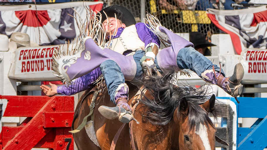 The Four Bareback Riders Taking On Their First National Finals Rodeo