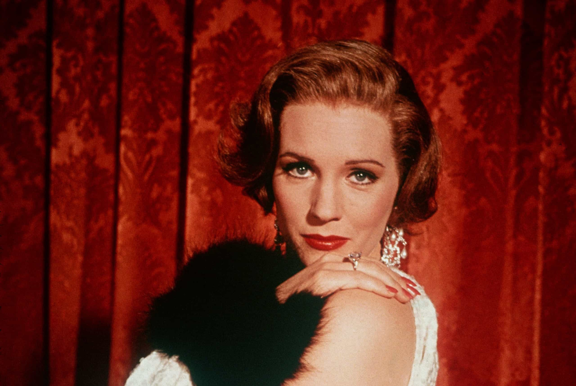 Julie Andrews the dark past behind her success