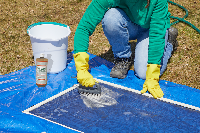 How to Clean Window Screens