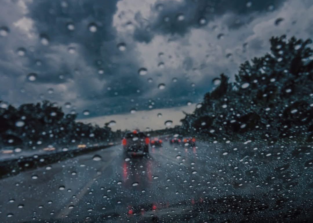Finicky-natured atmospheric river bringing rain, thunderstorms to ...