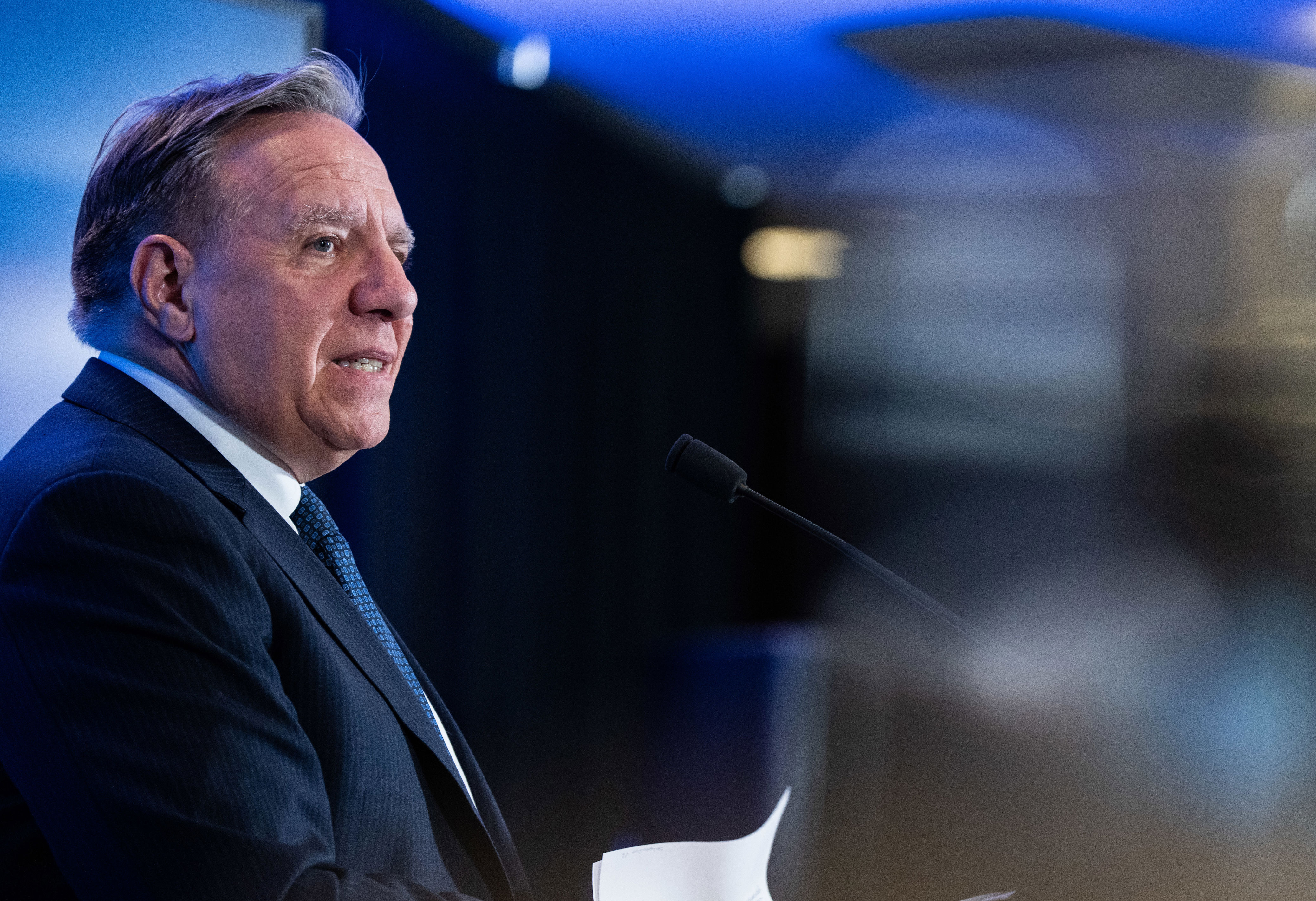 François Legault reaches new low in popularity polls