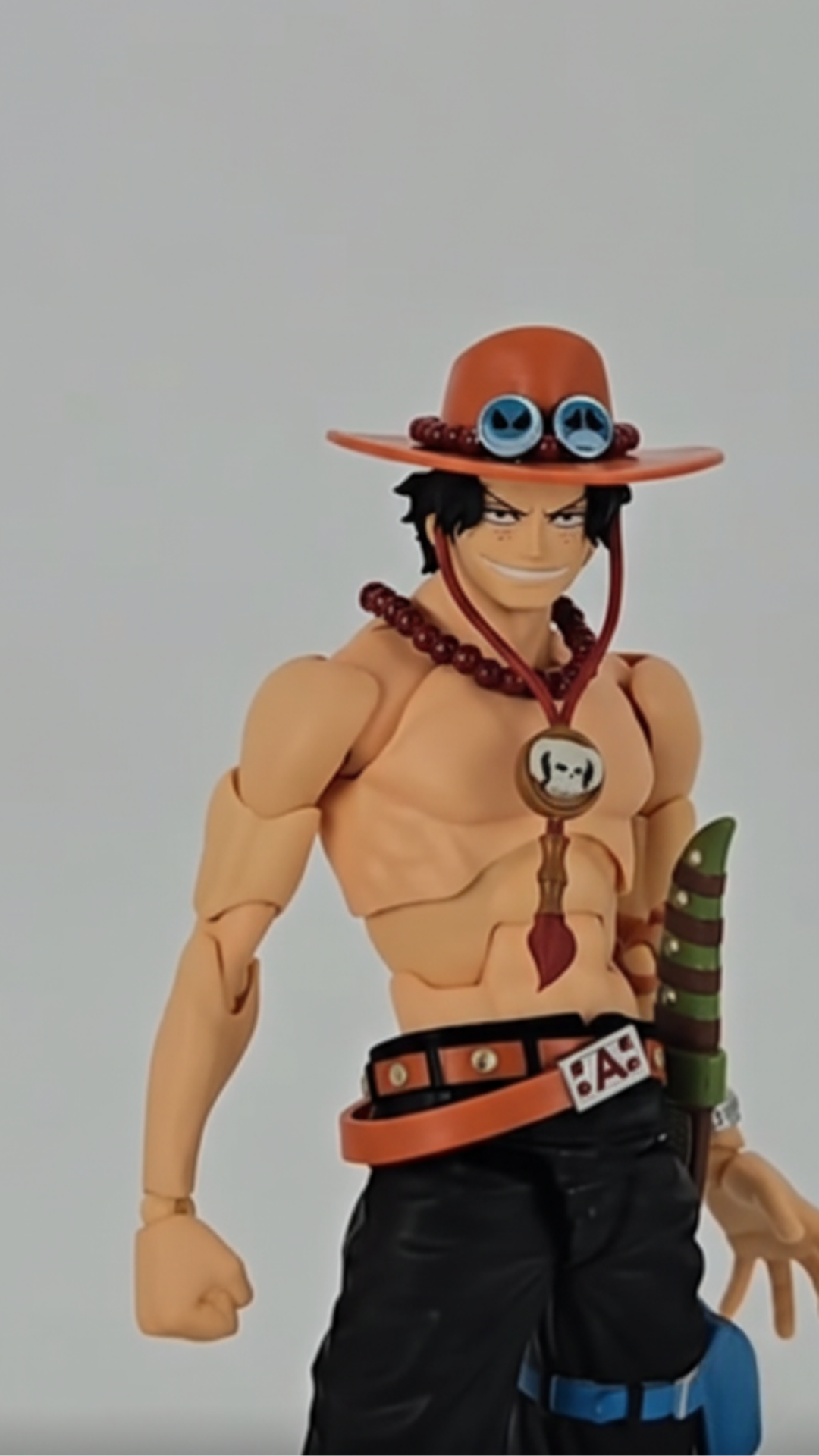 Ace Action Figure Unboxing & Review – Featuring Unique Accessories!