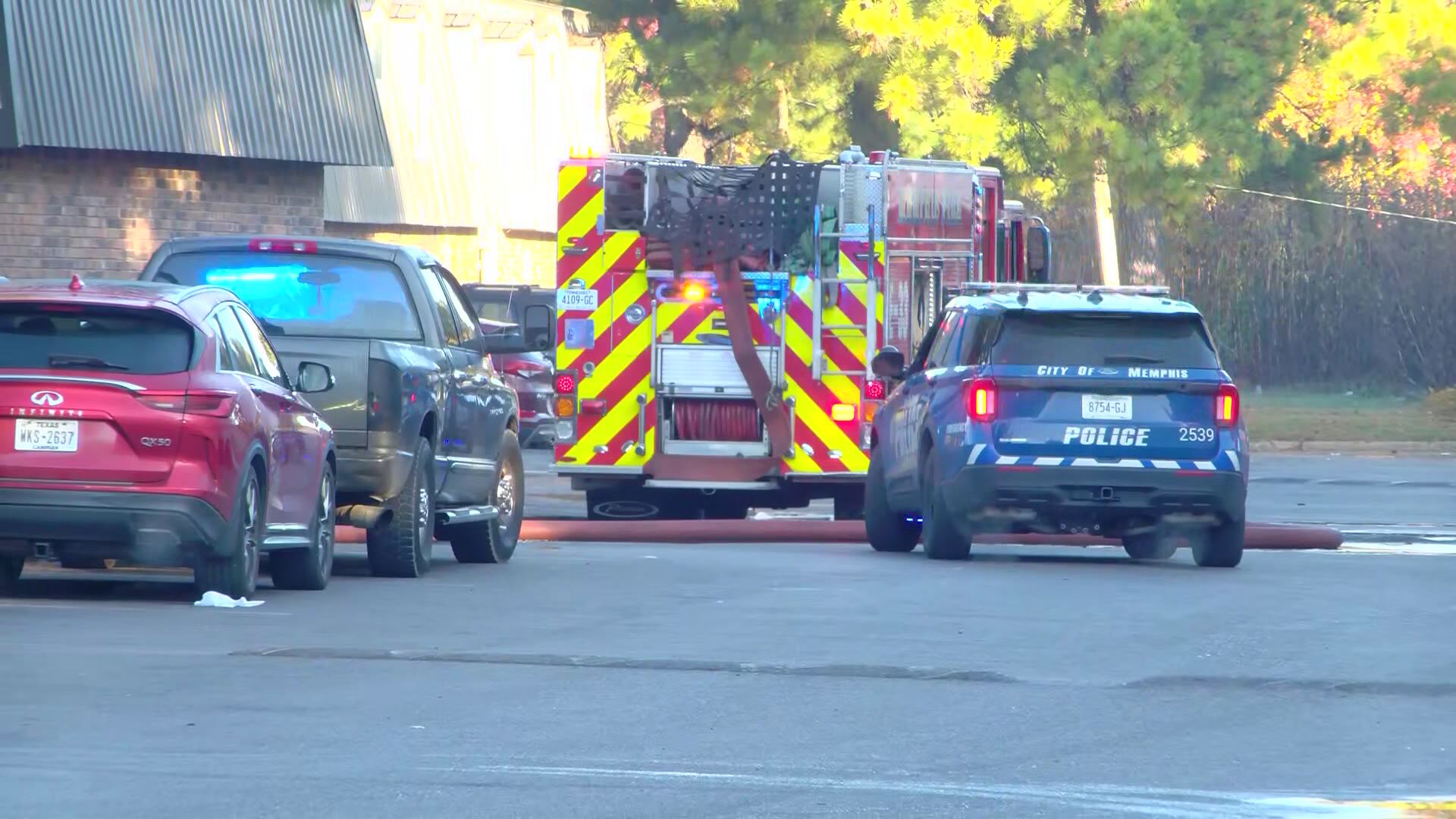 Fire breaks out at Memphis apartment complex