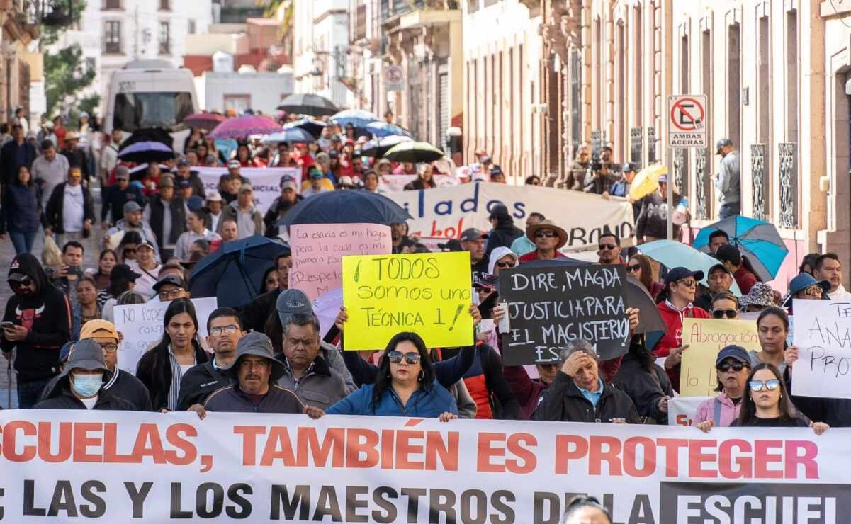 Maestros inician paro de labores de 48 horas en varios estados del país